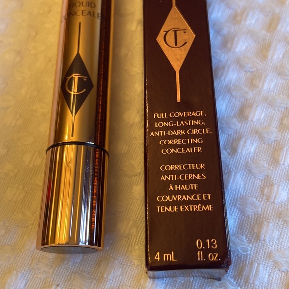 NEW! $32 Charlotte Tilbury Magic Away Liquid Concealer #9 Tan - Picture 6 of 16